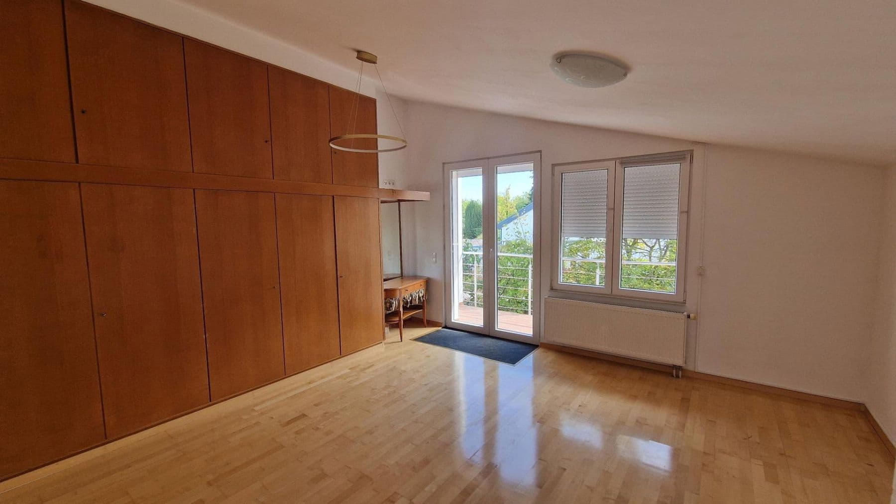 Prodej domu 210 m², pozemek 1.451 m², Am Kirschberg 29, Worms, Porýní-Falc Prodej domu 210 m², pozemek 1.451 m², Am Kirschberg 29, Worms, Porýní-Falc