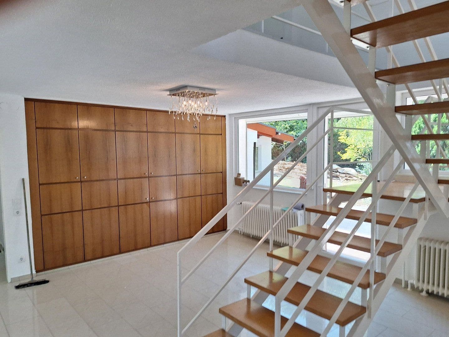 Prodej domu 210 m², pozemek 1.451 m², Am Kirschberg 29, Worms, Porýní-Falc Prodej domu 210 m², pozemek 1.451 m², Am Kirschberg 29, Worms, Porýní-Falc