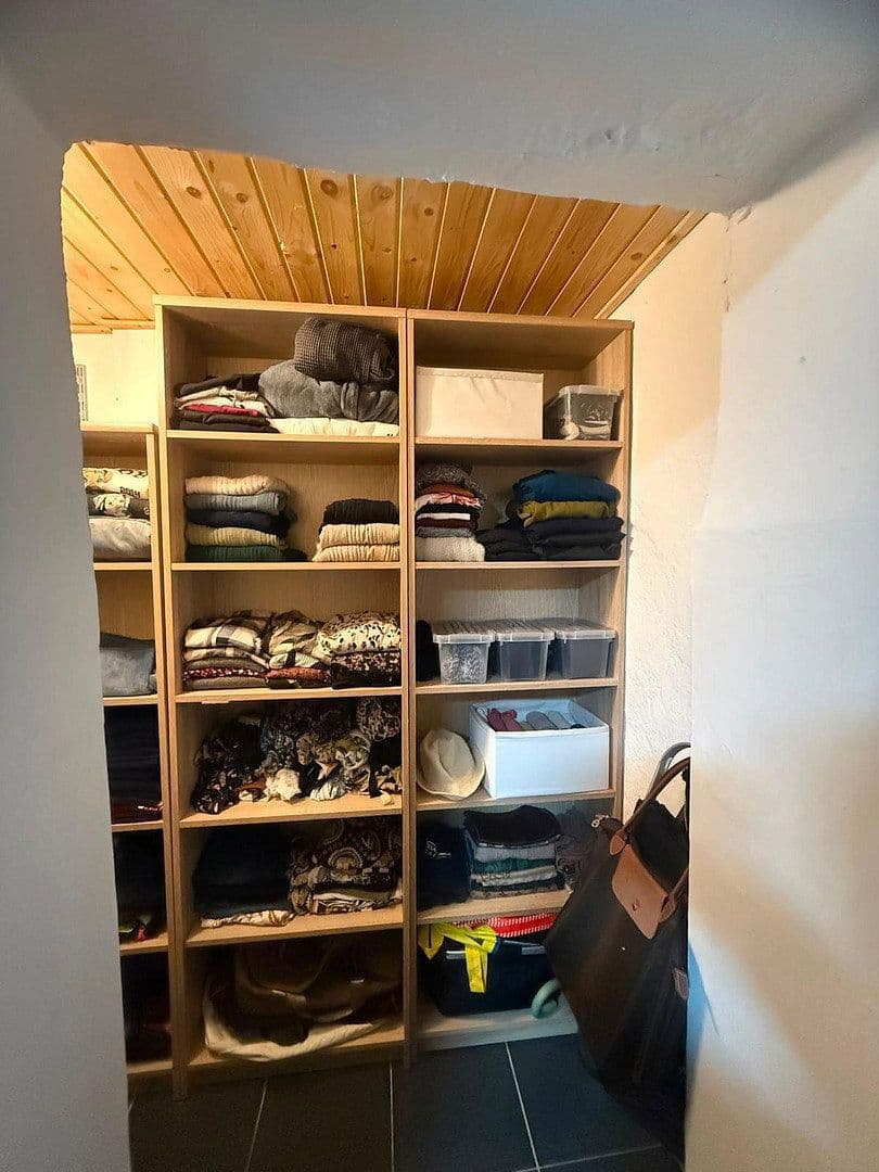 Prodej domu 175 m², pozemek 1.797 m², St.-Martin-Str. 20, Daiting, Bavorsko Prodej domu 175 m², pozemek 1.797 m², St.-Martin-Str. 20, Daiting, Bavorsko
