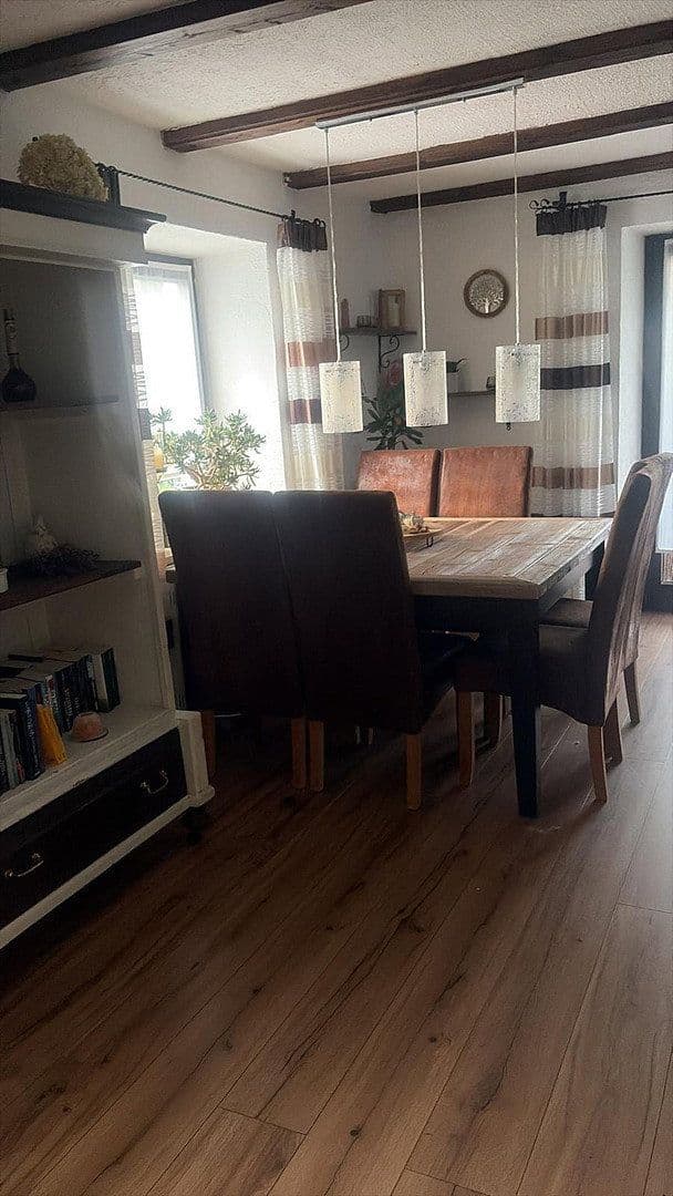 Prodej domu 175 m², pozemek 1.797 m², St.-Martin-Str. 20, Daiting, Bavorsko Prodej domu 175 m², pozemek 1.797 m², St.-Martin-Str. 20, Daiting, Bavorsko