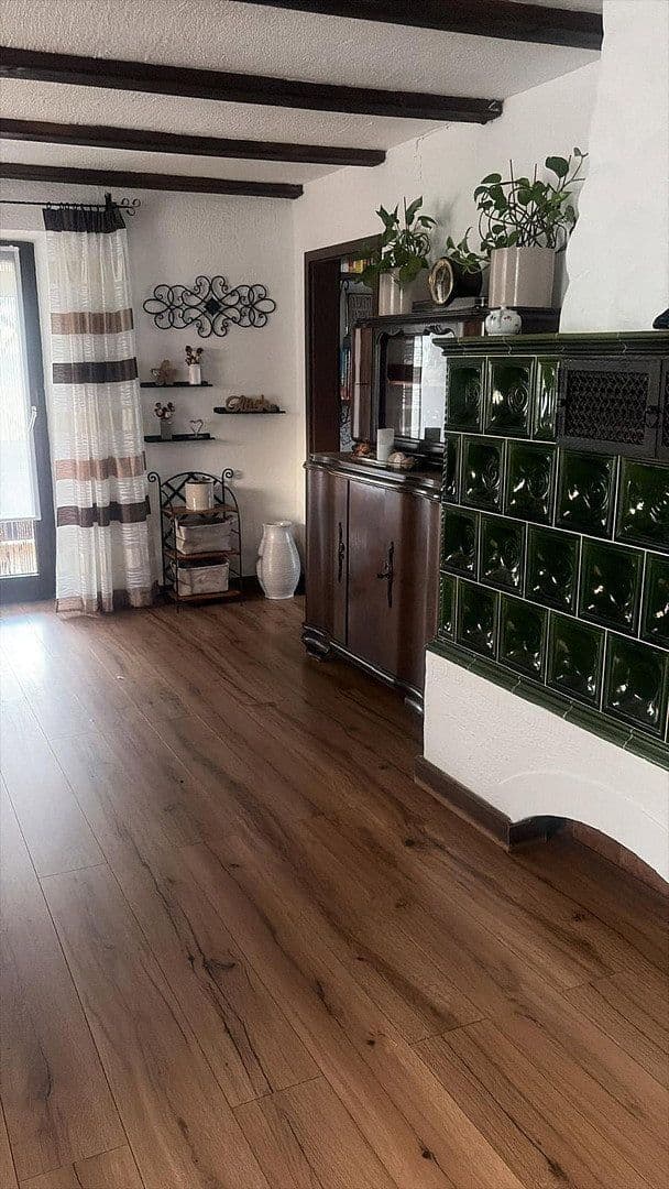 Prodej domu 175 m², pozemek 1.797 m², St.-Martin-Str. 20, Daiting, Bavorsko Prodej domu 175 m², pozemek 1.797 m², St.-Martin-Str. 20, Daiting, Bavorsko