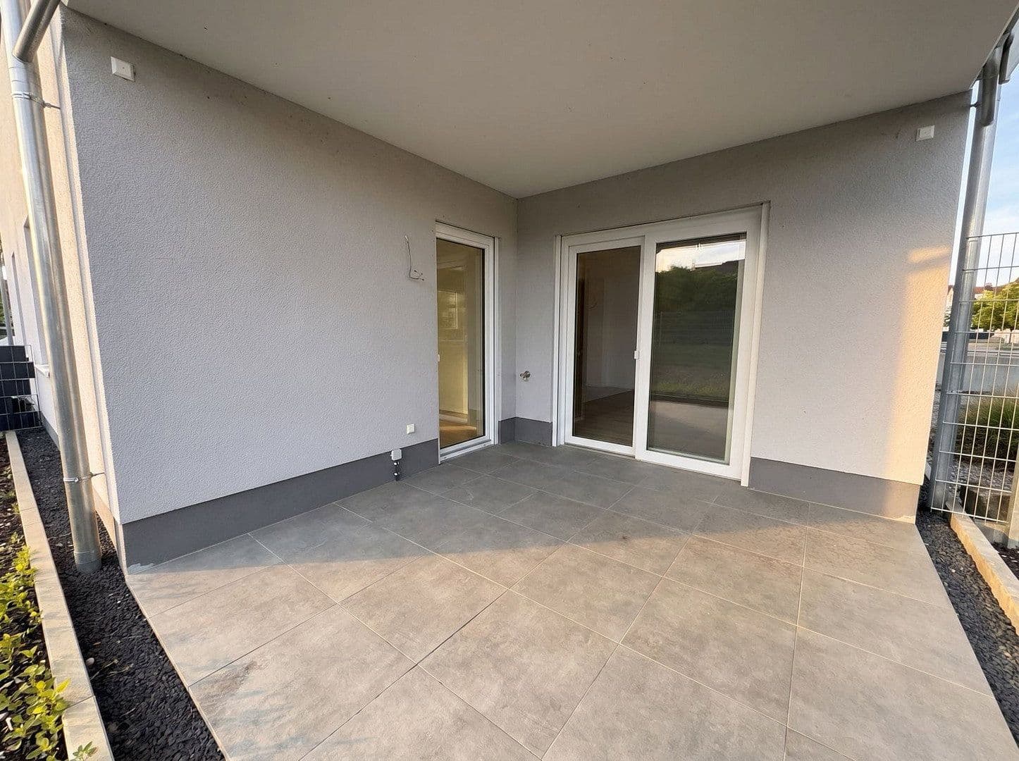 Pronájem bytu 3+1 96 m², Jockgrim, Porýní-Falc Pronájem bytu 3+1 96 m², Jockgrim, Porýní-Falc