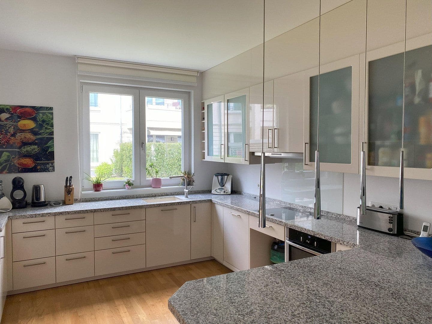 Prodej bytu 3+1 120 m², Berlin, Berlín Prodej bytu 3+1 120 m², Berlin, Berlín