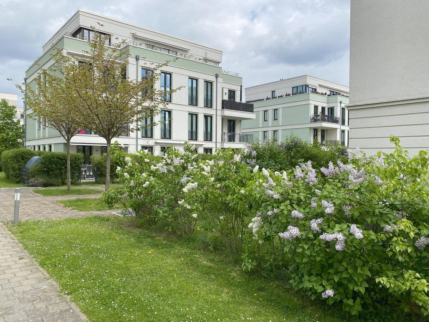 Prodej bytu 3+1 120 m², Berlin, Berlín Prodej bytu 3+1 120 m², Berlin, Berlín