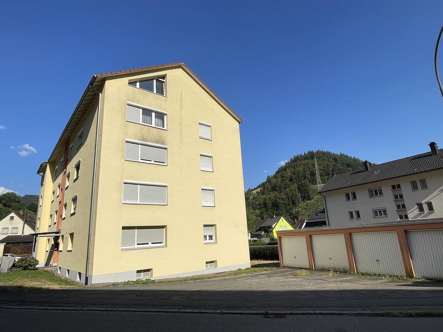 Prodej bytu 3+1 87 m², Zell im Wiesental, Bádensko-Württembersko Prodej bytu 3+1 87 m², Zell im Wiesental, Bádensko-Württembersko