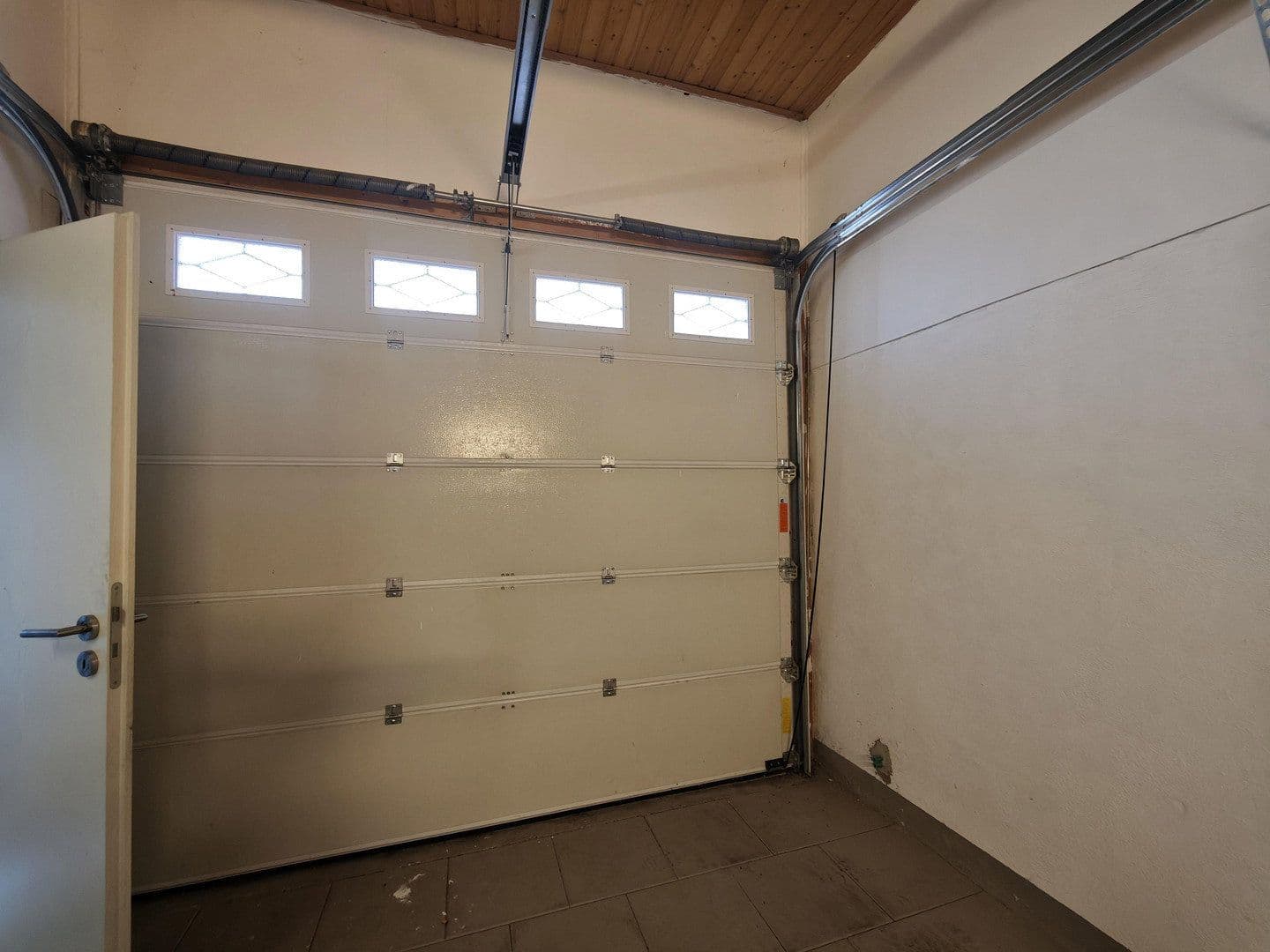 Prodej domu 404 m², pozemek 416 m², Tiefenbronn, Bádensko-Württembersko Prodej domu 404 m², pozemek 416 m², Tiefenbronn, Bádensko-Württembersko