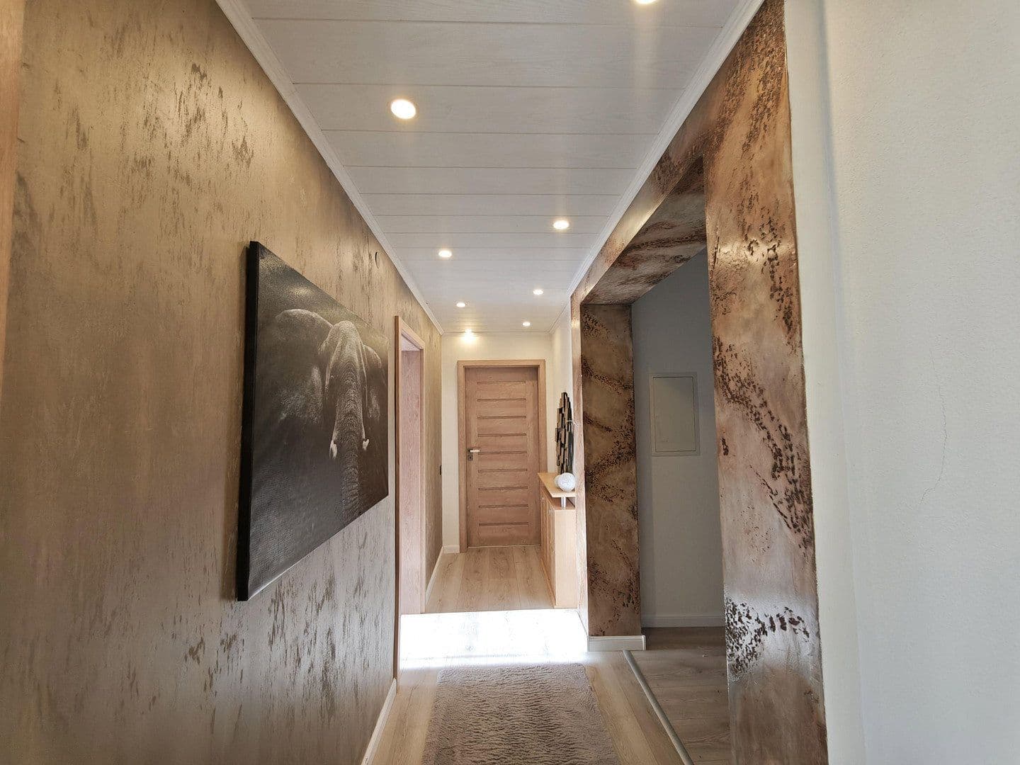Prodej domu 404 m², pozemek 416 m², Tiefenbronn, Bádensko-Württembersko Prodej domu 404 m², pozemek 416 m², Tiefenbronn, Bádensko-Württembersko