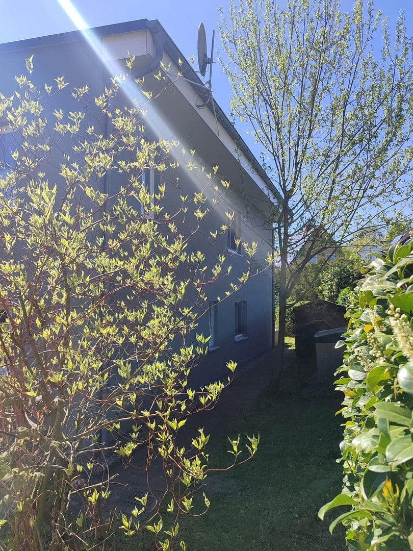 Prodej domu 190 m², pozemek 401 m², Lehmbergstraße 35, Kellinghusen, Šlesvicko-Holštýnsko Prodej domu 190 m², pozemek 401 m², Lehmbergstraße 35, Kellinghusen, Šlesvicko-Holštýnsko