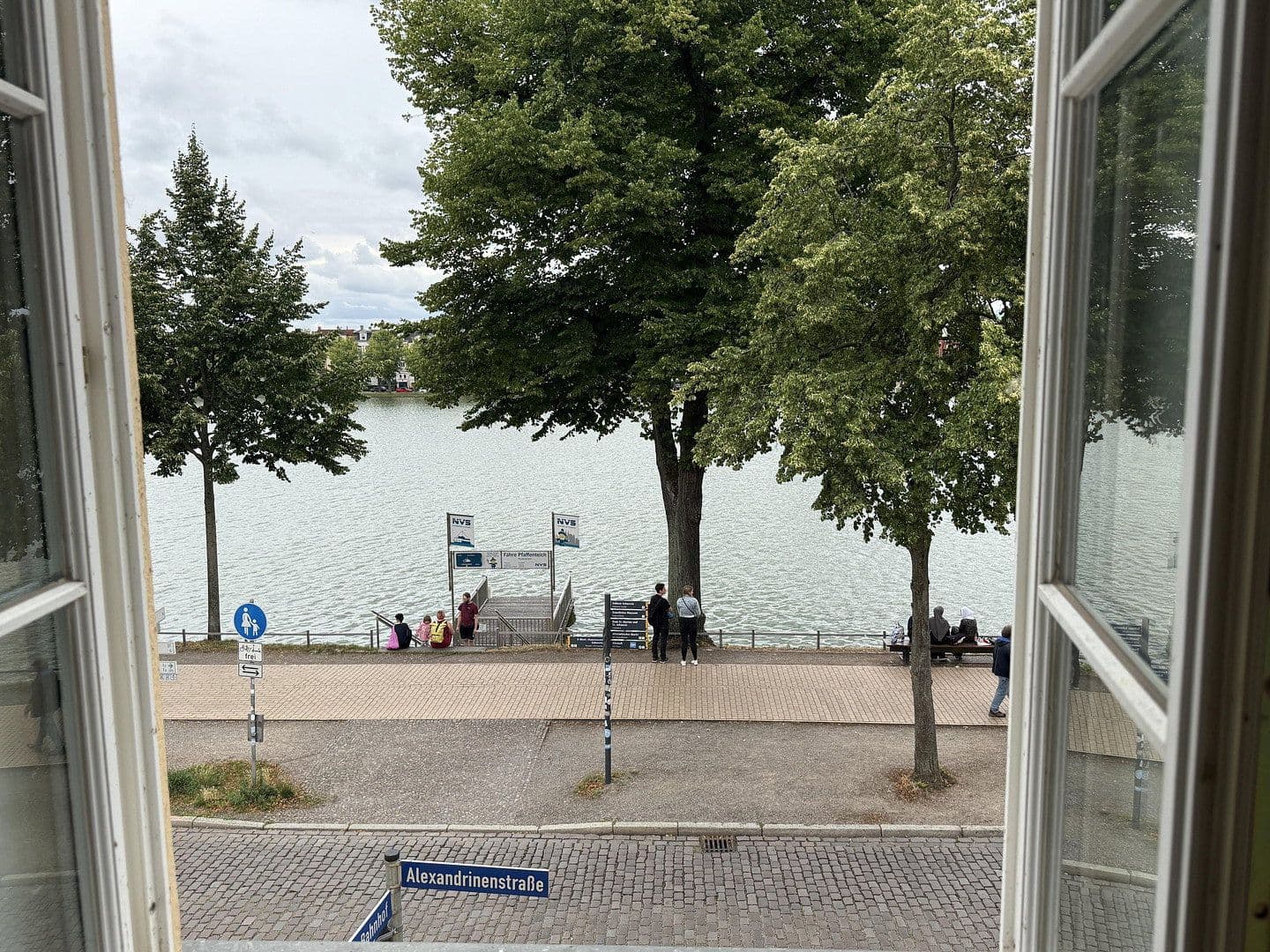 Prodej bytu 2+1 94 m², Alexandrinenstraße, Schwerin, Mecklenburg-Vorpommern Prodej bytu 2+1 94 m², Alexandrinenstraße, Schwerin, Mecklenburg-Vorpommern