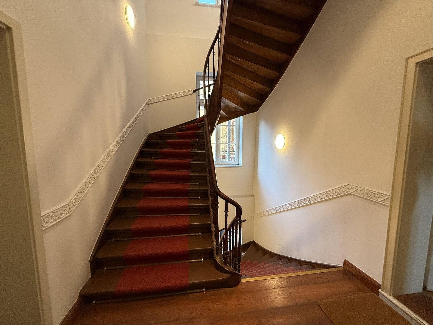 Prodej bytu 2+1 94 m², Alexandrinenstraße, Schwerin, Mecklenburg-Vorpommern Prodej bytu 2+1 94 m², Alexandrinenstraße, Schwerin, Mecklenburg-Vorpommern
