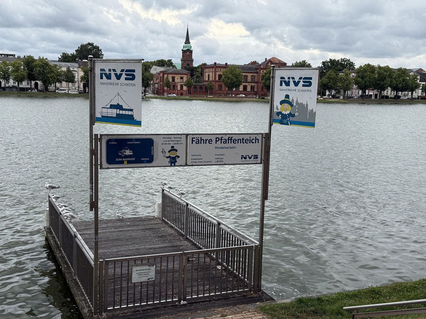Prodej bytu 2+1 94 m², Alexandrinenstraße, Schwerin, Mecklenburg-Vorpommern Prodej bytu 2+1 94 m², Alexandrinenstraße, Schwerin, Mecklenburg-Vorpommern