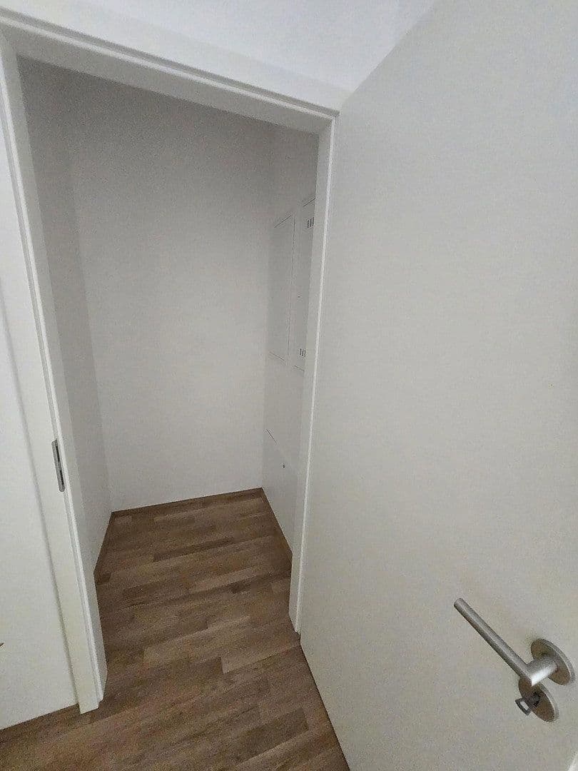 Pronájem bytu 2+1 94 m², Mahlsdorferstr 7-8, Berlin Köpenick, Berlín Pronájem bytu 2+1 94 m², Mahlsdorferstr 7-8, Berlin Köpenick, Berlín