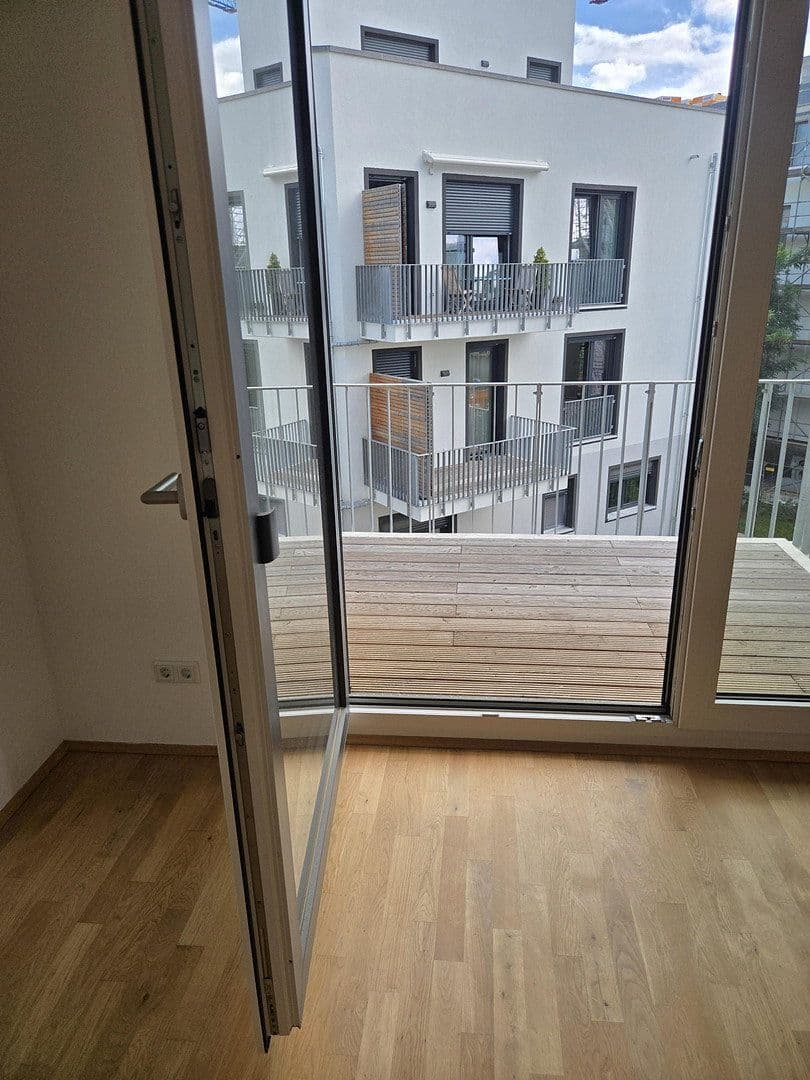 Pronájem bytu 2+1 94 m², Mahlsdorferstr 7-8, Berlin Köpenick, Berlín Pronájem bytu 2+1 94 m², Mahlsdorferstr 7-8, Berlin Köpenick, Berlín