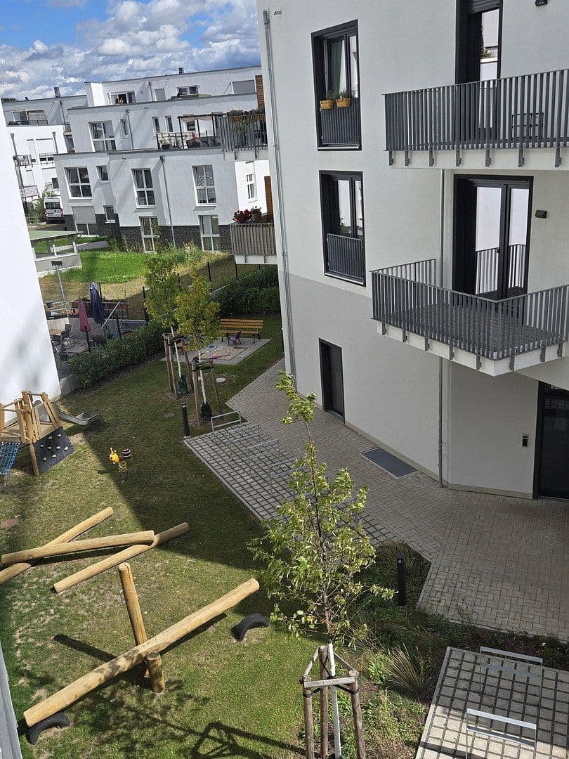 Pronájem bytu 2+1 94 m², Mahlsdorferstr 7-8, Berlin Köpenick, Berlín Pronájem bytu 2+1 94 m², Mahlsdorferstr 7-8, Berlin Köpenick, Berlín