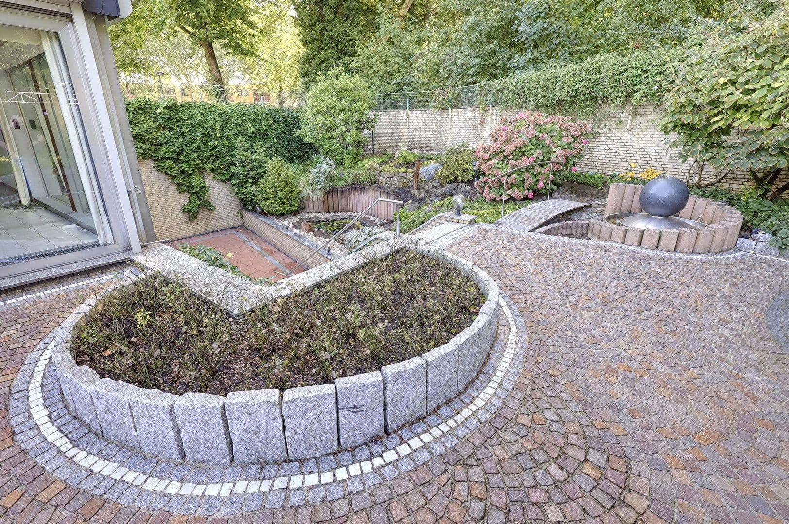 Prodej domu 190 m², pozemek 800 m², Duisburg, Severní Porýní-Vestfálsko Prodej domu 190 m², pozemek 800 m², Duisburg, Severní Porýní-Vestfálsko