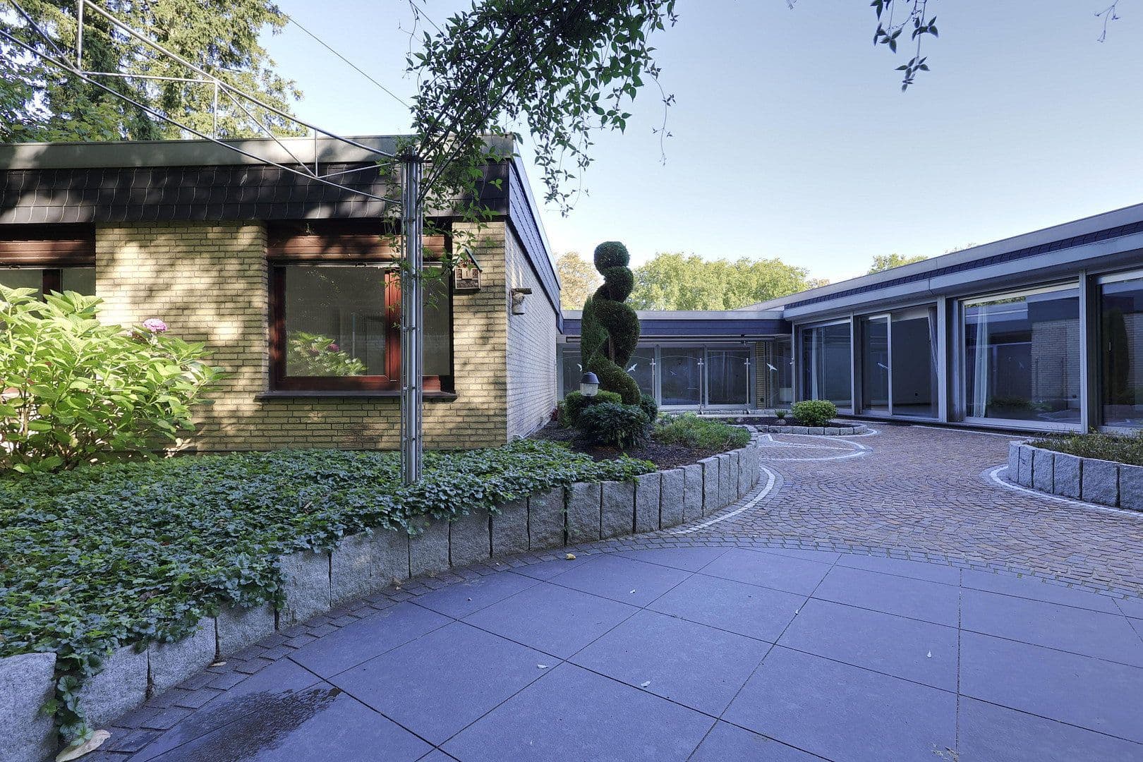 Prodej domu 190 m², pozemek 800 m², Duisburg, Severní Porýní-Vestfálsko Prodej domu 190 m², pozemek 800 m², Duisburg, Severní Porýní-Vestfálsko