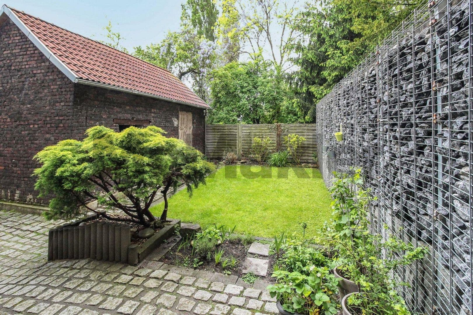 Pronájem bytu 2+1 33 m², Lohdiekweg 4, Essen-Steele, Severní Porýní-Vestfálsko Pronájem bytu 2+1 33 m², Lohdiekweg 4, Essen-Steele, Severní Porýní-Vestfálsko