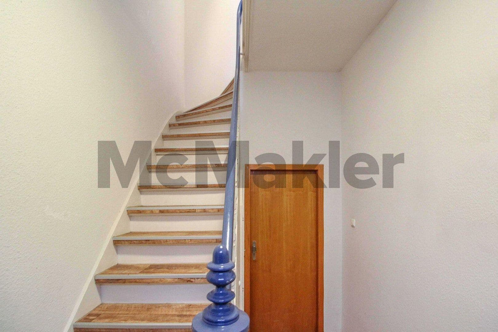 Pronájem bytu 2+1 33 m², Lohdiekweg 4, Essen-Steele, Severní Porýní-Vestfálsko Pronájem bytu 2+1 33 m², Lohdiekweg 4, Essen-Steele, Severní Porýní-Vestfálsko