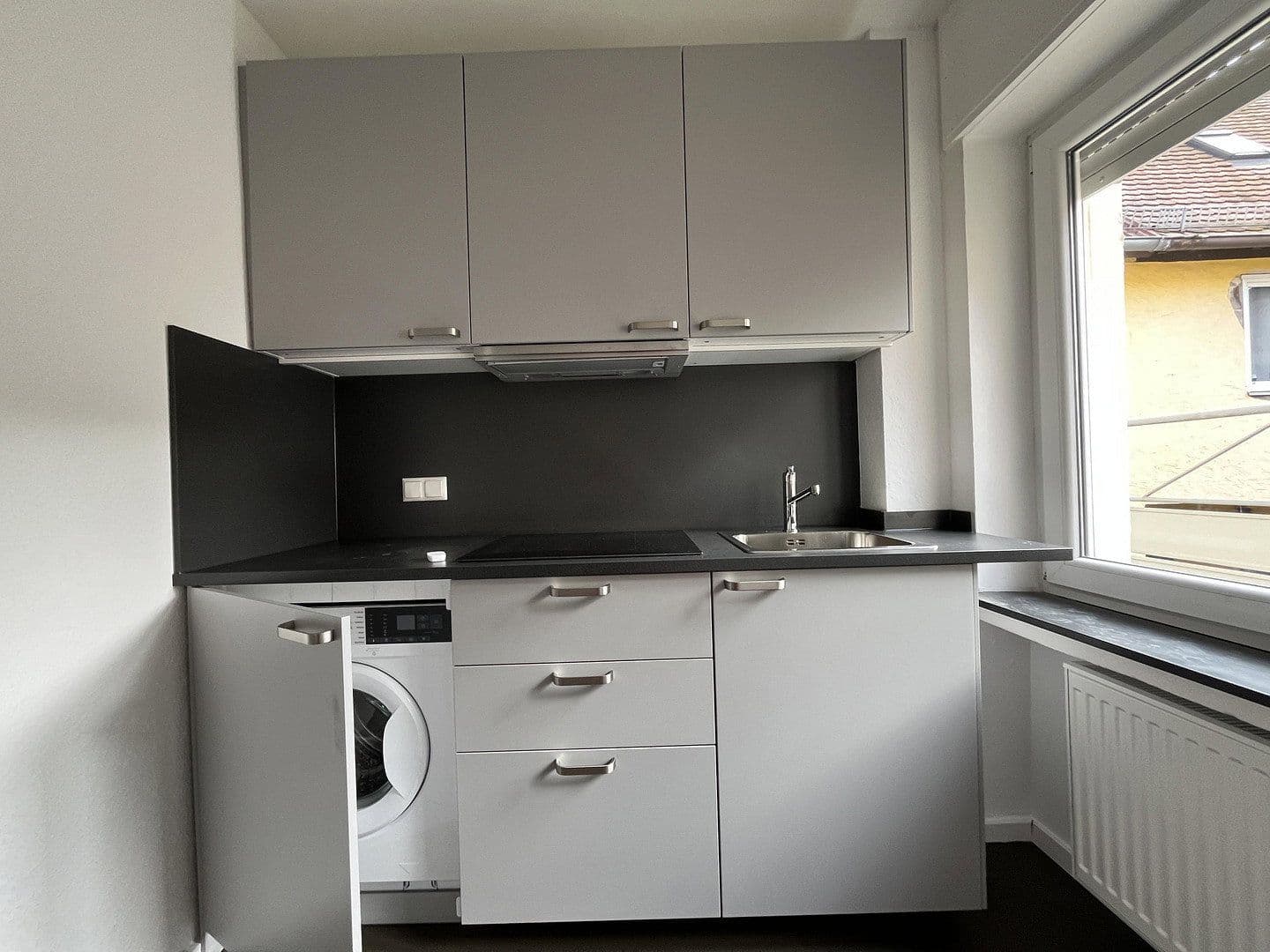 Pronájem bytu 1+1 44 m², Idstein, Hessen Pronájem bytu 1+1 44 m², Idstein, Hessen
