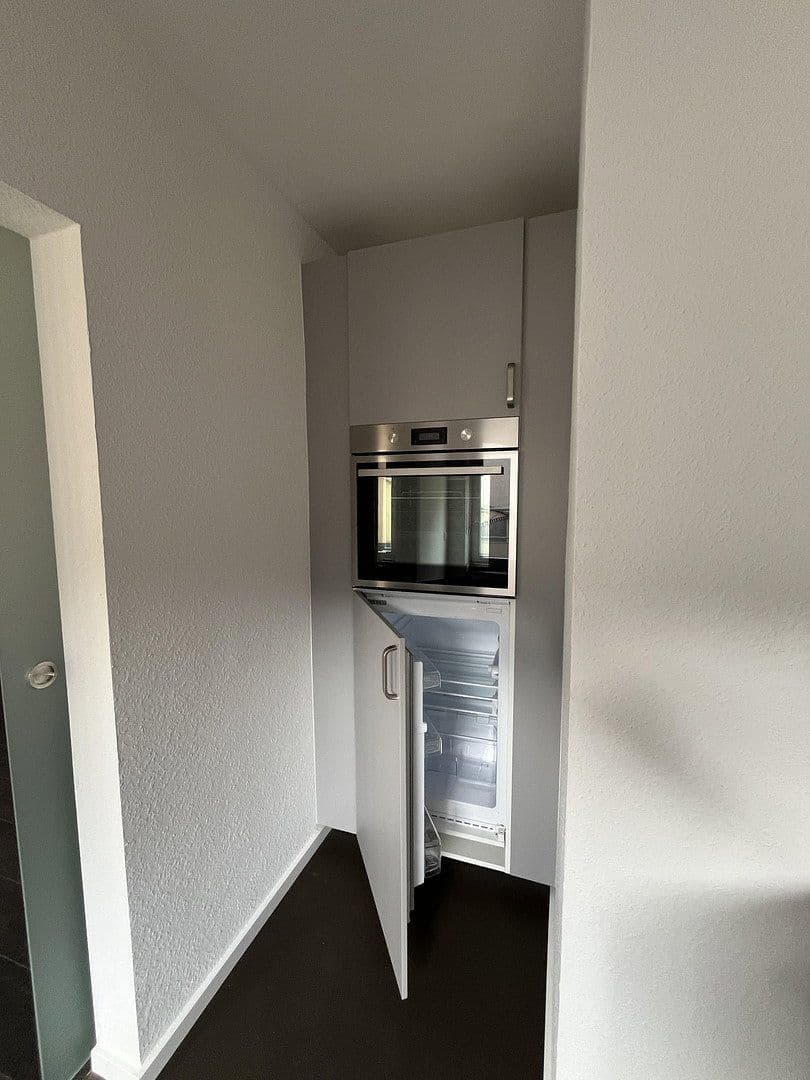 Pronájem bytu 1+1 44 m², Idstein, Hessen Pronájem bytu 1+1 44 m², Idstein, Hessen
