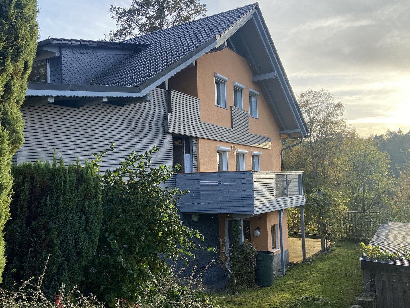 Prodej domu 209 m², pozemek 603 m², Suhl, Durynsko Prodej domu 209 m², pozemek 603 m², Suhl, Durynsko
