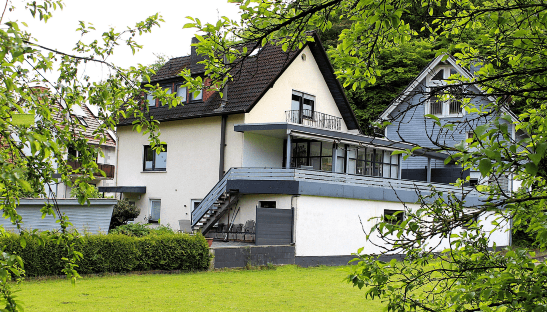 Prodej domu 312 m², pozemek 560 m², Lohgasse 20/18, Ringgau, Hessen Prodej domu 312 m², pozemek 560 m², Lohgasse 20/18, Ringgau, Hessen
