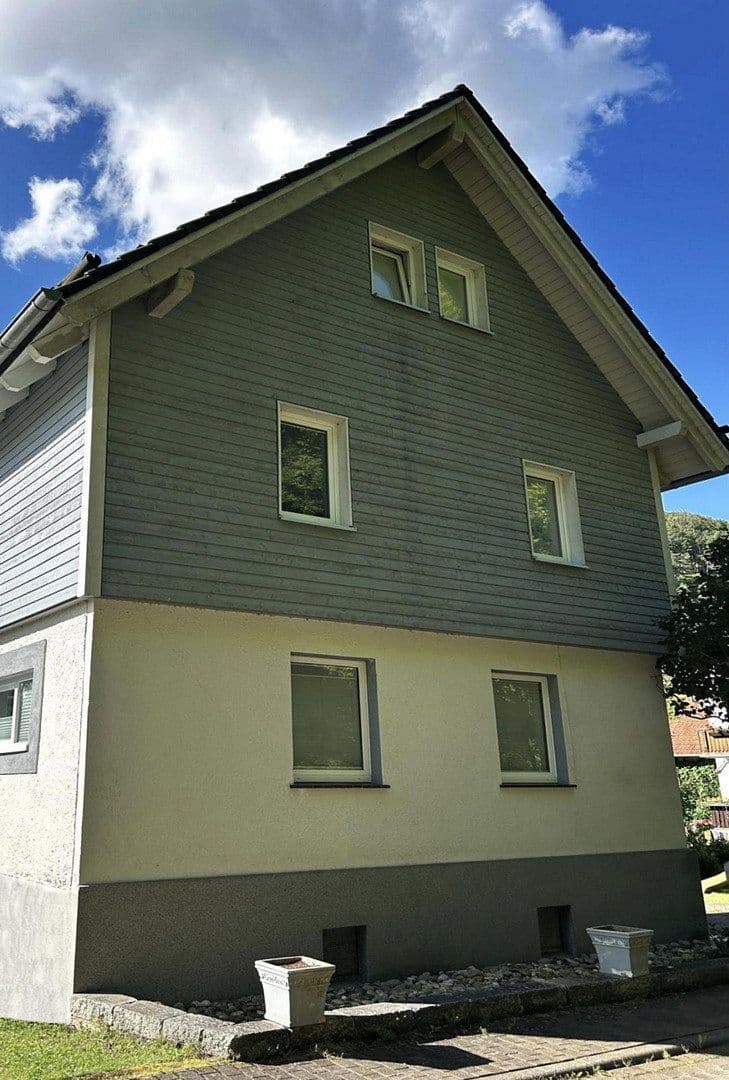 Prodej domu 312 m², pozemek 560 m², Lohgasse 20/18, Ringgau, Hessen Prodej domu 312 m², pozemek 560 m², Lohgasse 20/18, Ringgau, Hessen