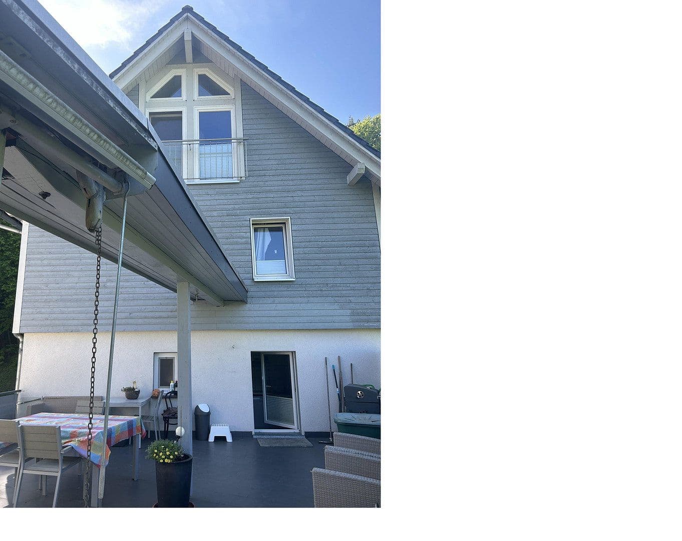 Prodej domu 312 m², pozemek 560 m², Lohgasse 20/18, Ringgau, Hessen Prodej domu 312 m², pozemek 560 m², Lohgasse 20/18, Ringgau, Hessen