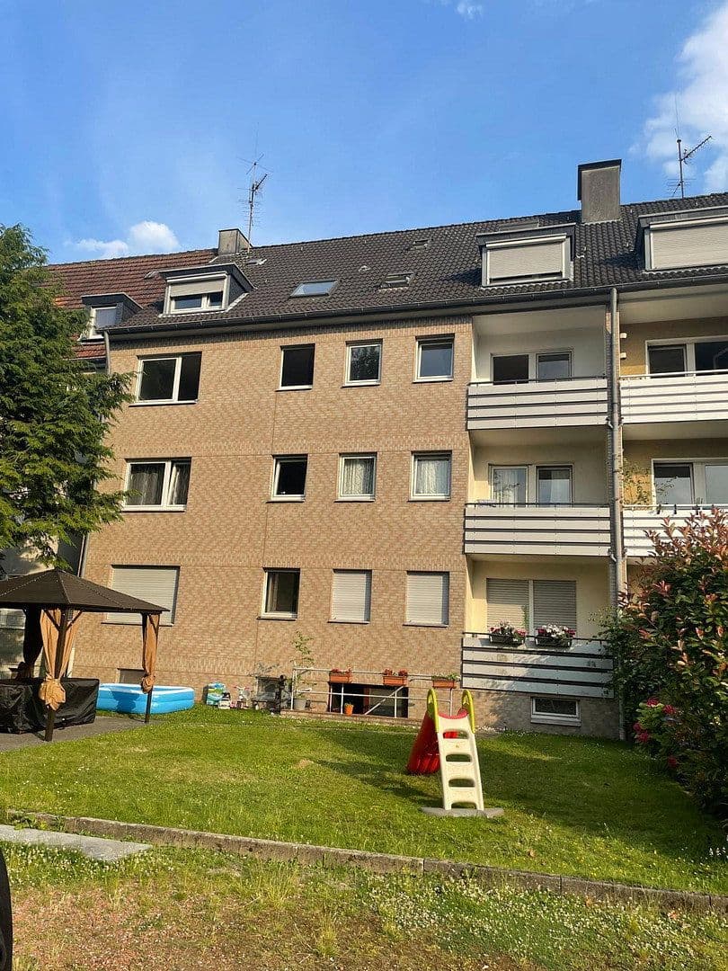 Pronájem bytu 1+kk 44 m², Hövelstraße 28, Essen, Deutschland, Essen, Severní Porýní-Vestfálsko Pronájem bytu 1+kk 44 m², Hövelstraße 28, Essen, Deutschland, Essen, Severní Porýní-Vestfálsko