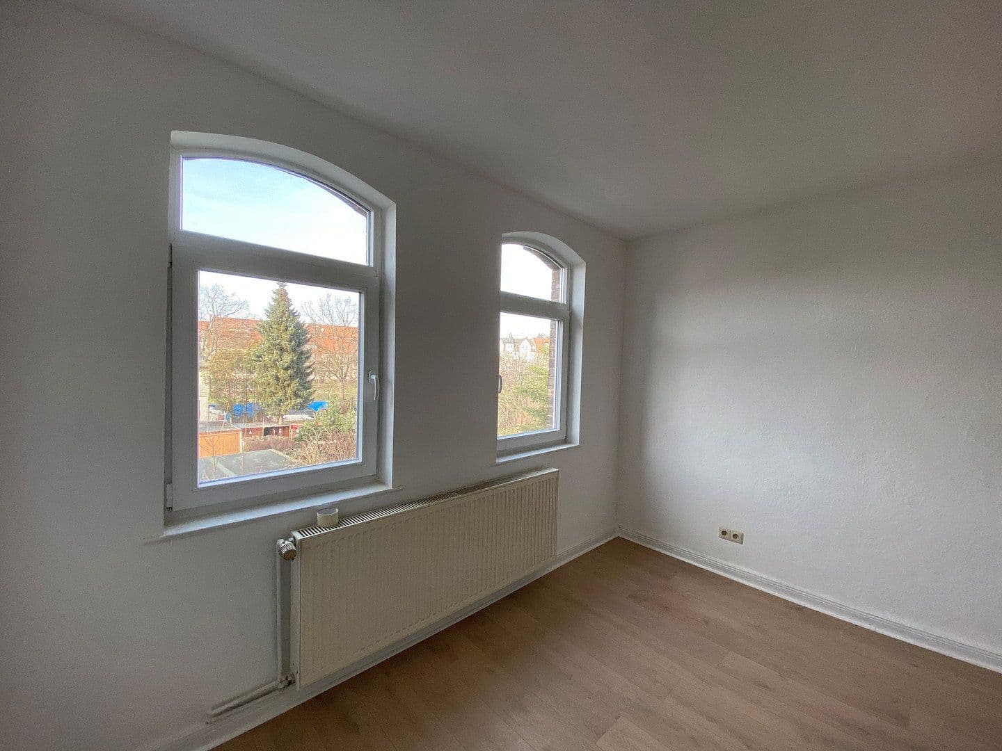 Pronájem bytu 4+1 104 m², Leunisstraße 2, Hildesheim, Dolní Sasko Pronájem bytu 4+1 104 m², Leunisstraße 2, Hildesheim, Dolní Sasko