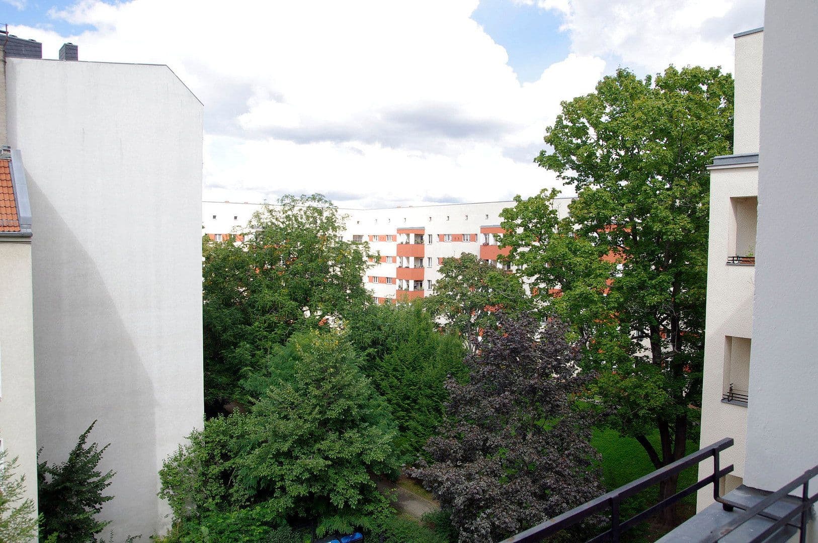 Prodej bytu 159 m², Heinz-Bartsch-Straße 15, Berlin, Berlín Prodej bytu 159 m², Heinz-Bartsch-Straße 15, Berlin, Berlín