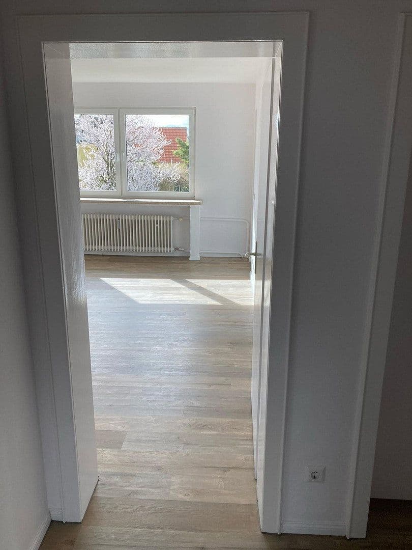 Pronájem bytu 2+1 80 m², Wolfsburg, Dolní Sasko Pronájem bytu 2+1 80 m², Wolfsburg, Dolní Sasko