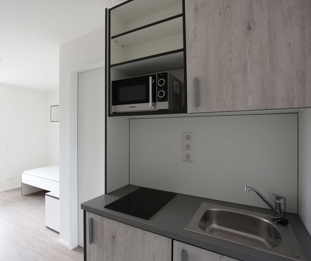 Pronájem bytu 1+1 19 m², Firnhaberstr. 12, Augsburg, Bavorsko Pronájem bytu 1+1 19 m², Firnhaberstr. 12, Augsburg, Bavorsko