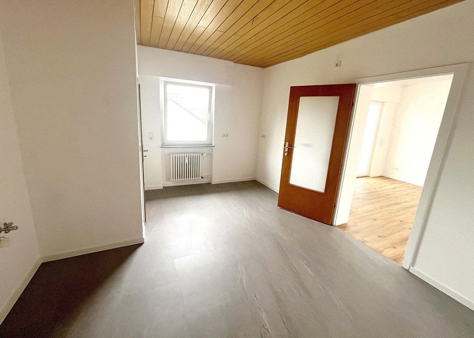 Pronájem bytu 4+kk 135 m², Frankfurt, Hessen Pronájem bytu 4+kk 135 m², Frankfurt, Hessen
