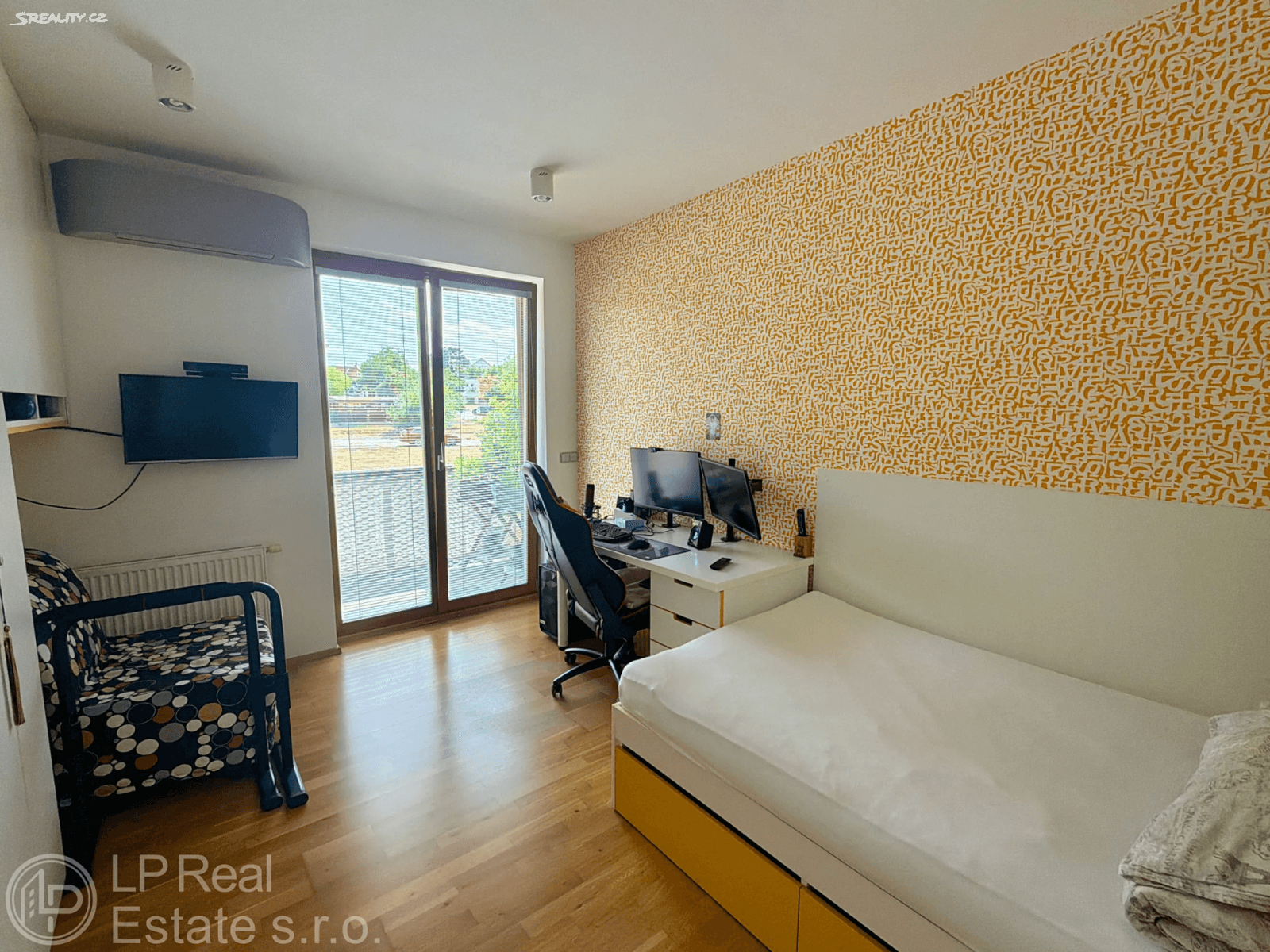 Prodej bytu 3+kk 80 m², Divíškové, Praha, Praha Prodej bytu 3+kk 80 m², Divíškové, Praha, Praha