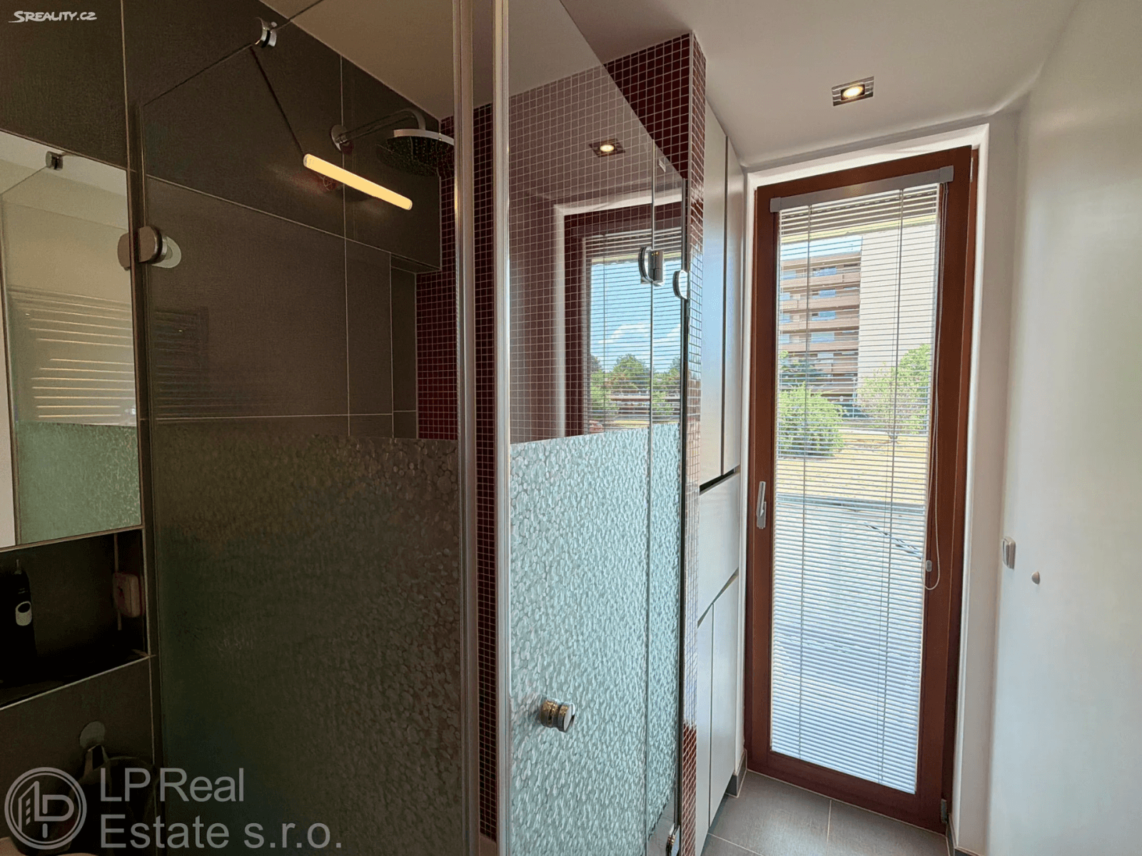 Prodej bytu 3+kk 80 m², Divíškové, Praha, Praha Prodej bytu 3+kk 80 m², Divíškové, Praha, Praha