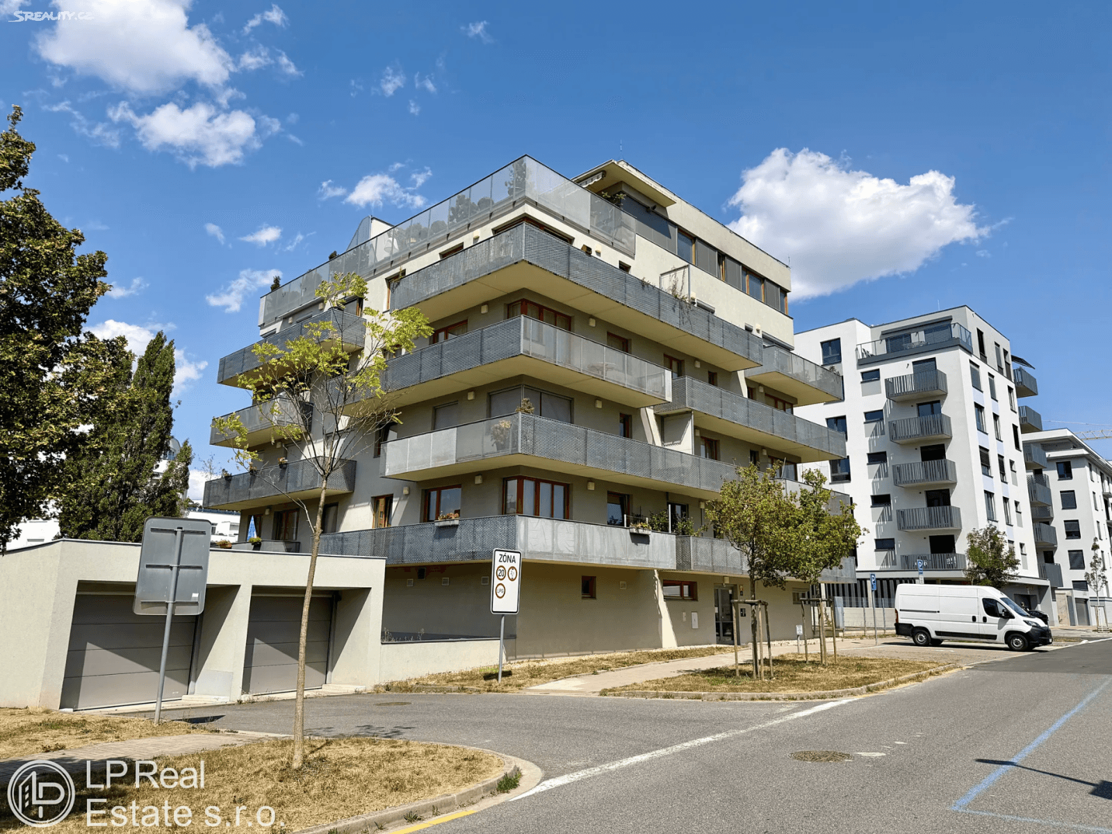 Prodej bytu 3+kk 80 m², Divíškové, Praha, Praha Prodej bytu 3+kk 80 m², Divíškové, Praha, Praha