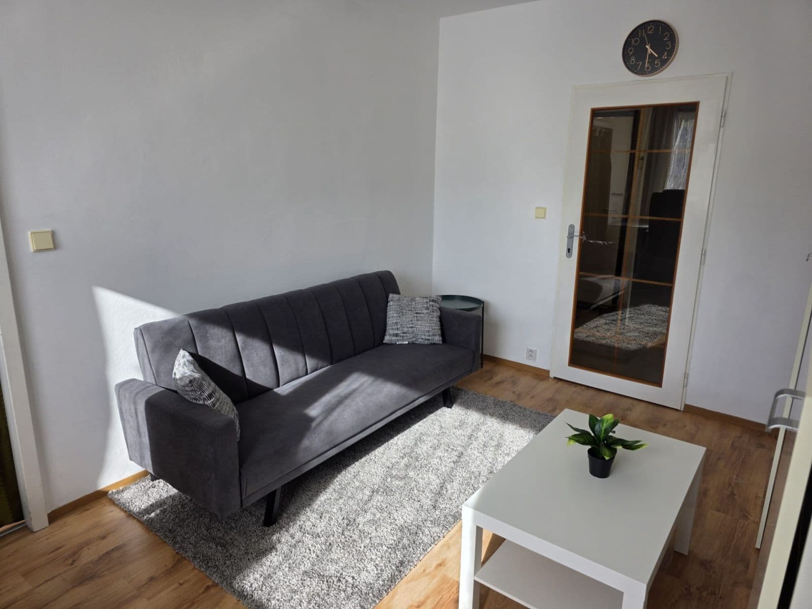 Pronájem bytu 2+1 40 m², Bryksova, Praha, Praha Pronájem bytu 2+1 40 m², Bryksova, Praha, Praha