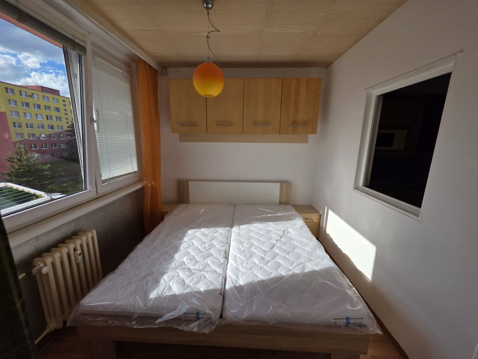 Pronájem bytu 2+1 40 m², Bryksova, Praha, Praha Pronájem bytu 2+1 40 m², Bryksova, Praha, Praha