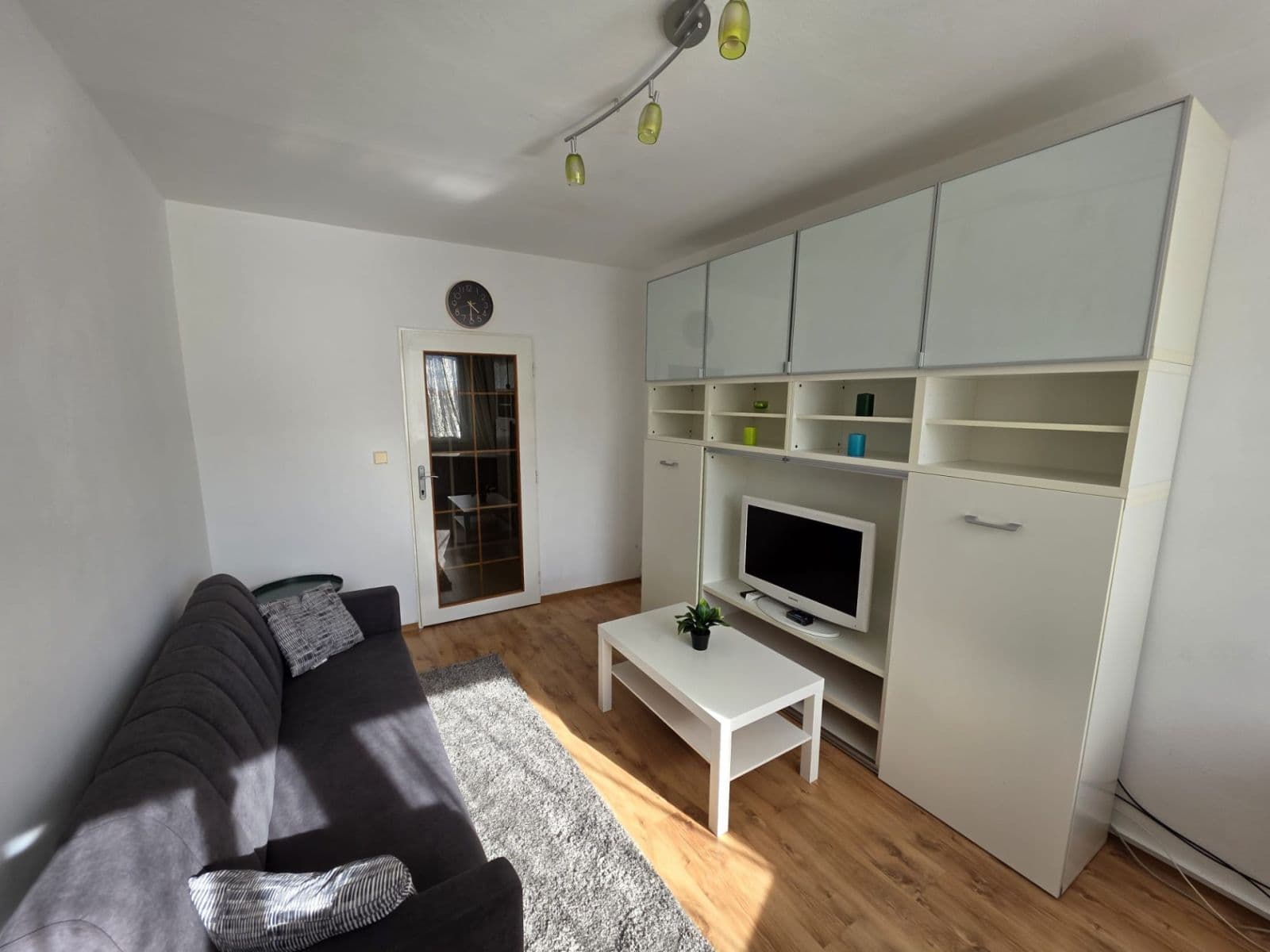 Pronájem bytu 2+1 40 m², Bryksova, Praha, Praha Pronájem bytu 2+1 40 m², Bryksova, Praha, Praha