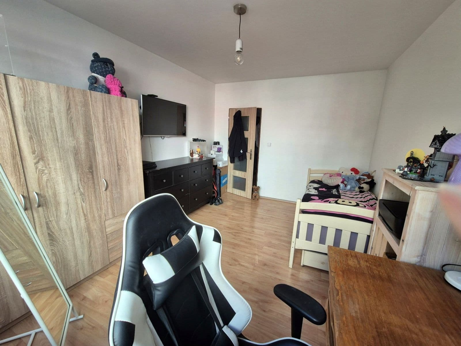 Prodej bytu 3+1 89 m², Hrabákova, Praha, Praha Prodej bytu 3+1 89 m², Hrabákova, Praha, Praha