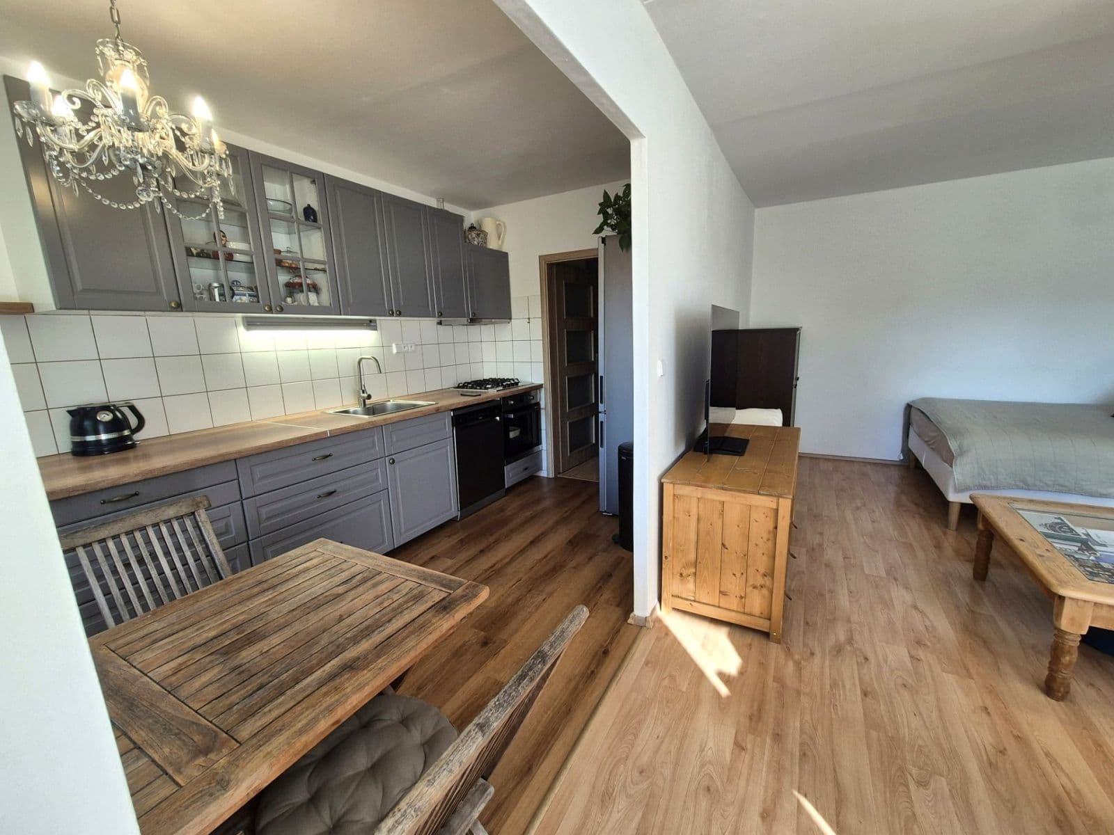 Prodej bytu 3+1 89 m², Hrabákova, Praha, Praha Prodej bytu 3+1 89 m², Hrabákova, Praha, Praha