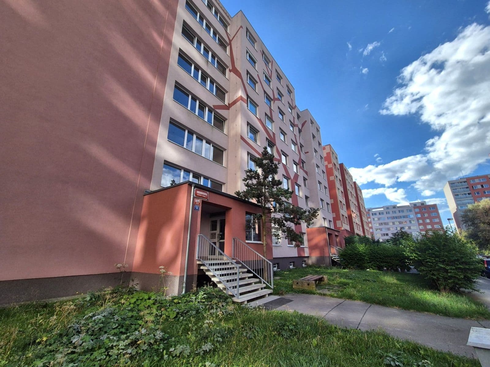 Prodej bytu 3+1 89 m², Hrabákova, Praha, Praha Prodej bytu 3+1 89 m², Hrabákova, Praha, Praha