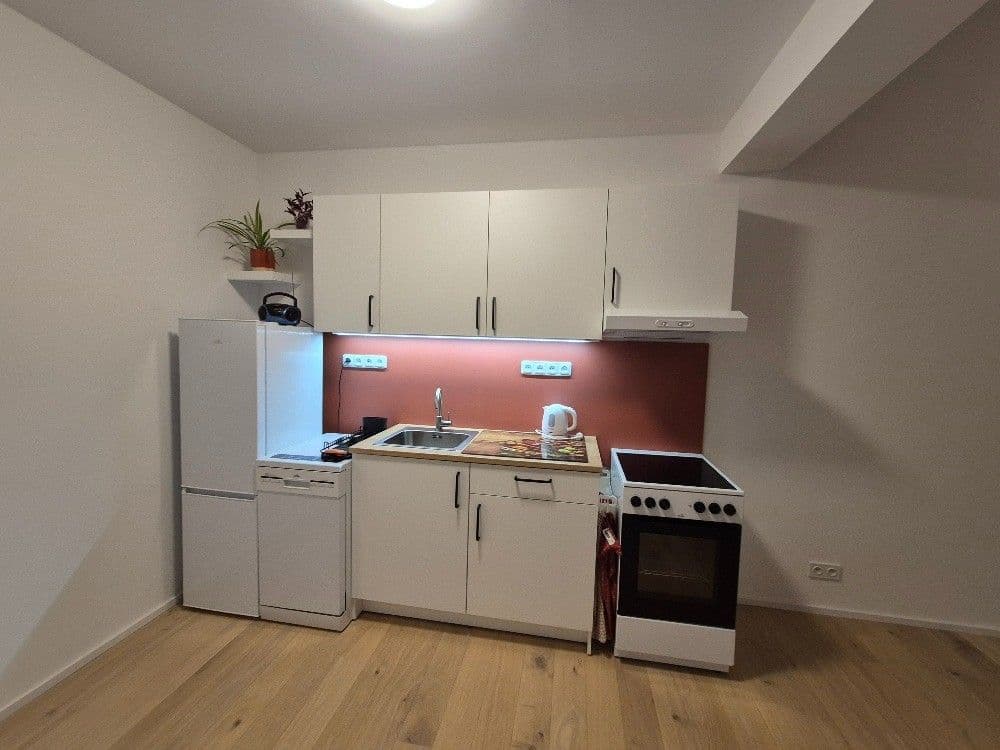 Pronájem bytu 2+kk 51 m², Mezitraťová, Praha, Praha Pronájem bytu 2+kk 51 m², Mezitraťová, Praha, Praha