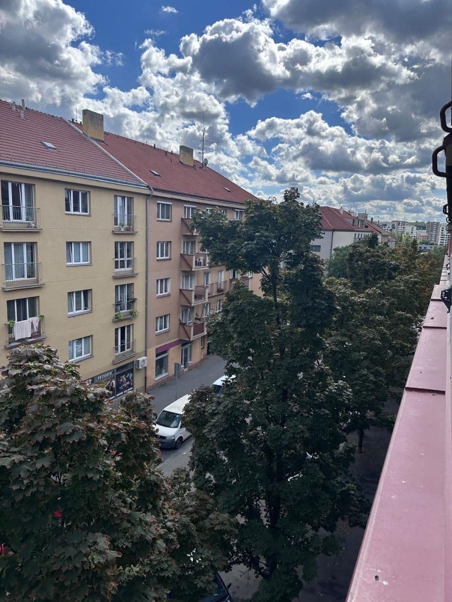 Pronájem bytu 2+kk 43 m², Nemocniční, Praha, Praha Pronájem bytu 2+kk 43 m², Nemocniční, Praha, Praha