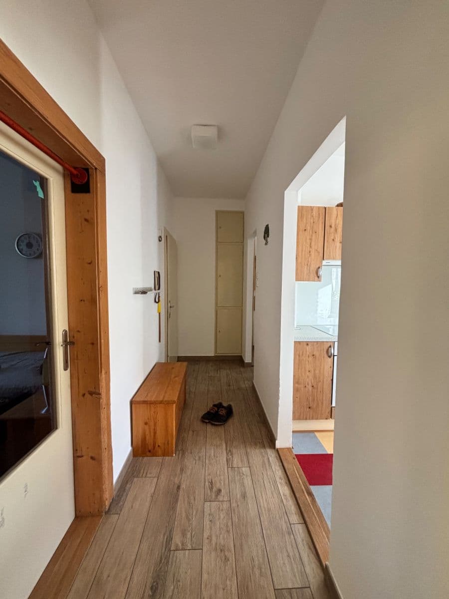 Prodej bytu 3+1 68 m², Zálešná II, Zlín, Zlínský kraj Prodej bytu 3+1 68 m², Zálešná II, Zlín, Zlínský kraj