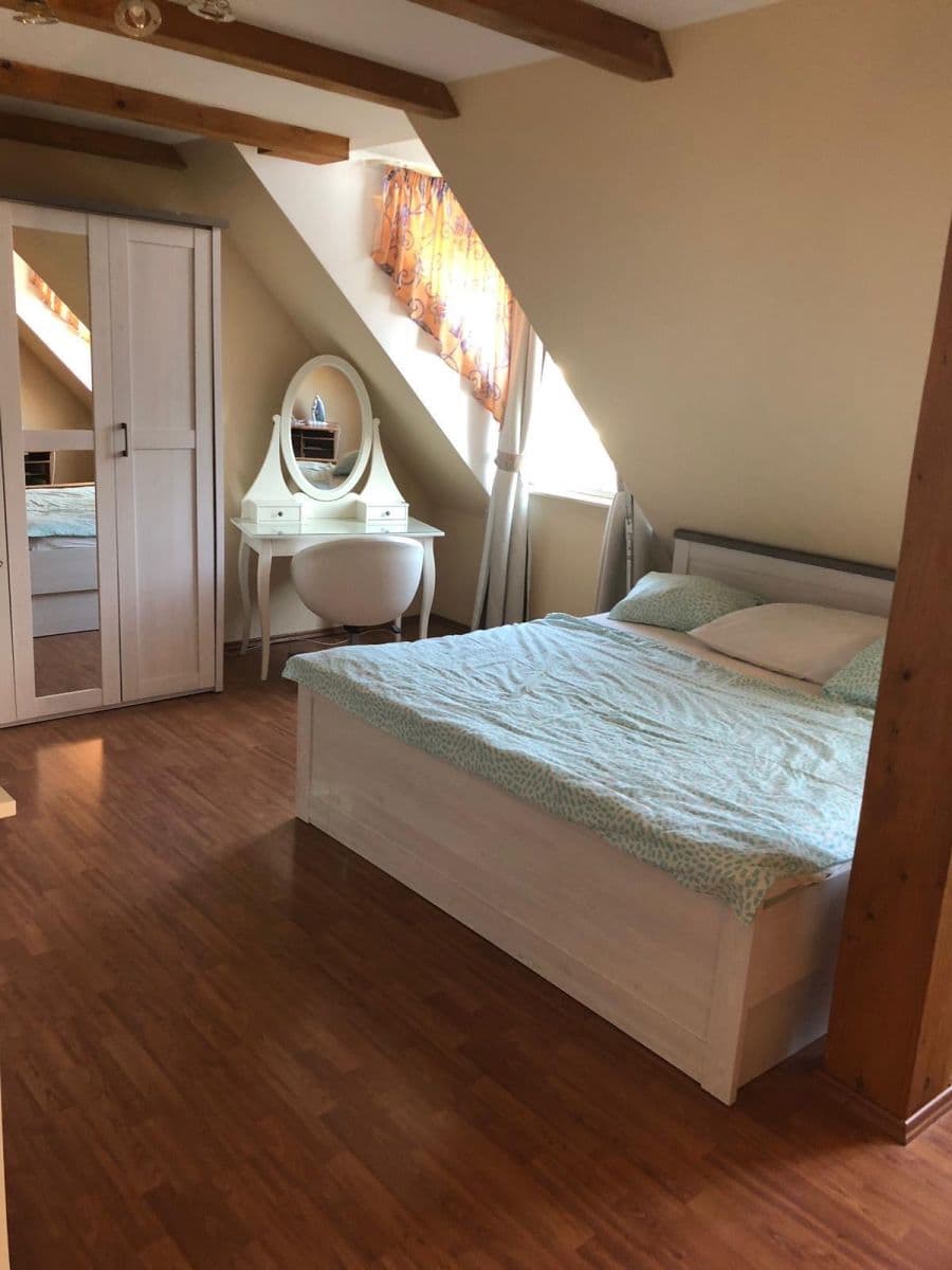 Pronájem bytu 5+kk 220 m², U Waltrovky, Praha, Praha Pronájem bytu 5+kk 220 m², U Waltrovky, Praha, Praha
