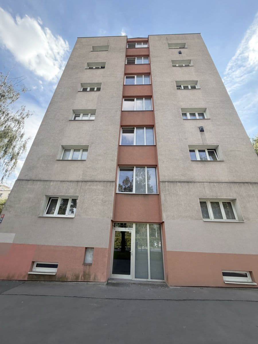 Prodej bytu 2+kk 39 m², Patočkova, Praha, Praha Prodej bytu 2+kk 39 m², Patočkova, Praha, Praha