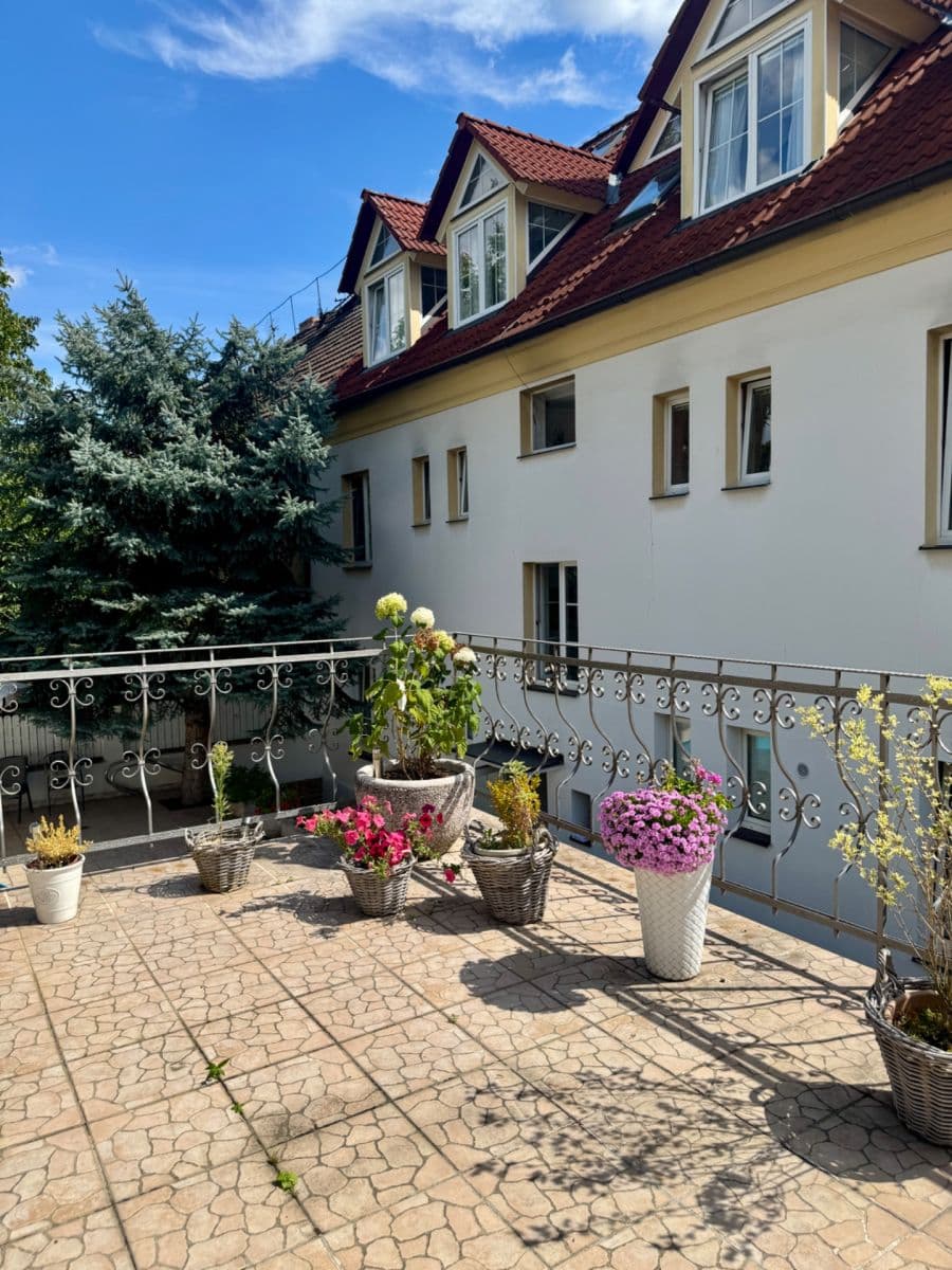 Pronájem bytu 5+kk 260 m², U Waltrovky, Praha, Praha Pronájem bytu 5+kk 260 m², U Waltrovky, Praha, Praha
