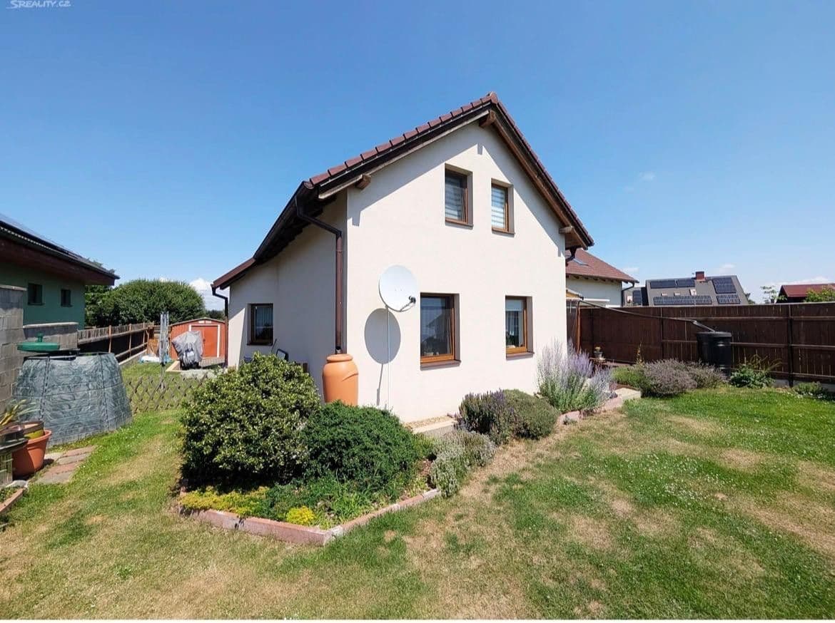 Prodej domu 130 m², pozemek 350 m², Čistá, Středočeský kraj Prodej domu 130 m², pozemek 350 m², Čistá, Středočeský kraj